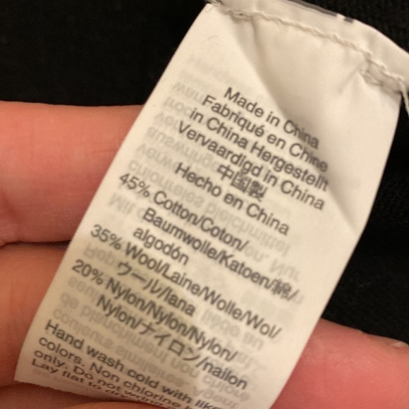 J. Crew wool / cotton blend black sweater. Size Xs. - Picture 8 of 8